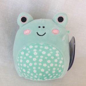Fritz the Floral Frog Squishmallow 4.5” NWT